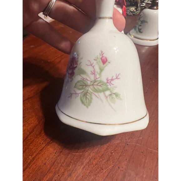Vintage Porcelain Bell with Pink Roses and Gold Trim Retro Flower Floral Nature - Picture 2 of 7